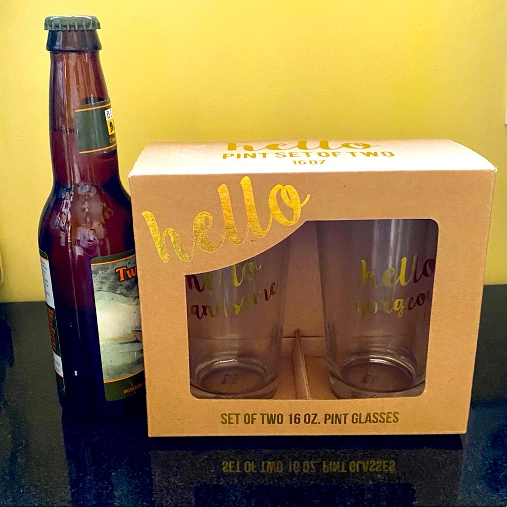 His & Hers Pint Glass Gift Set - NWT - Picture 7 of 7